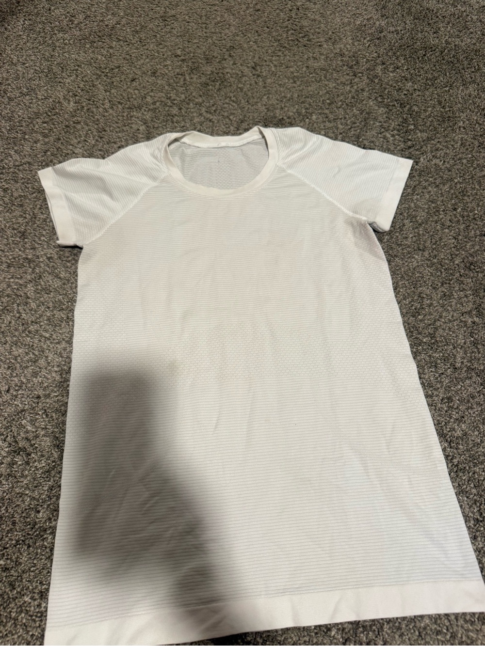 Lululemon Womens White Crew Neck Short Sleeve Shirt